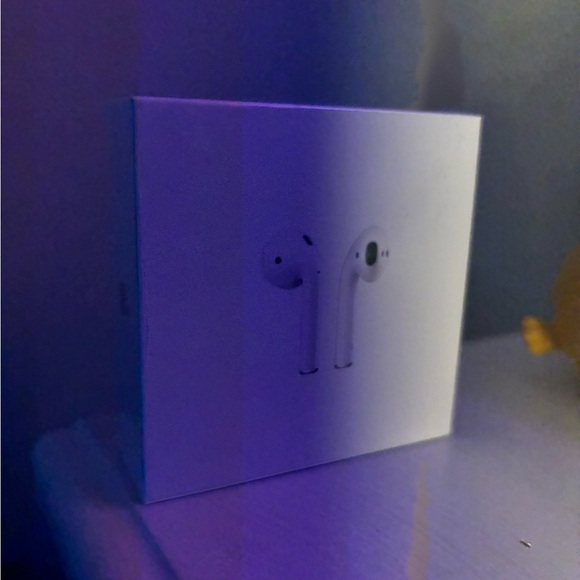 AirPod 2nd generation - Picture 1 of 3